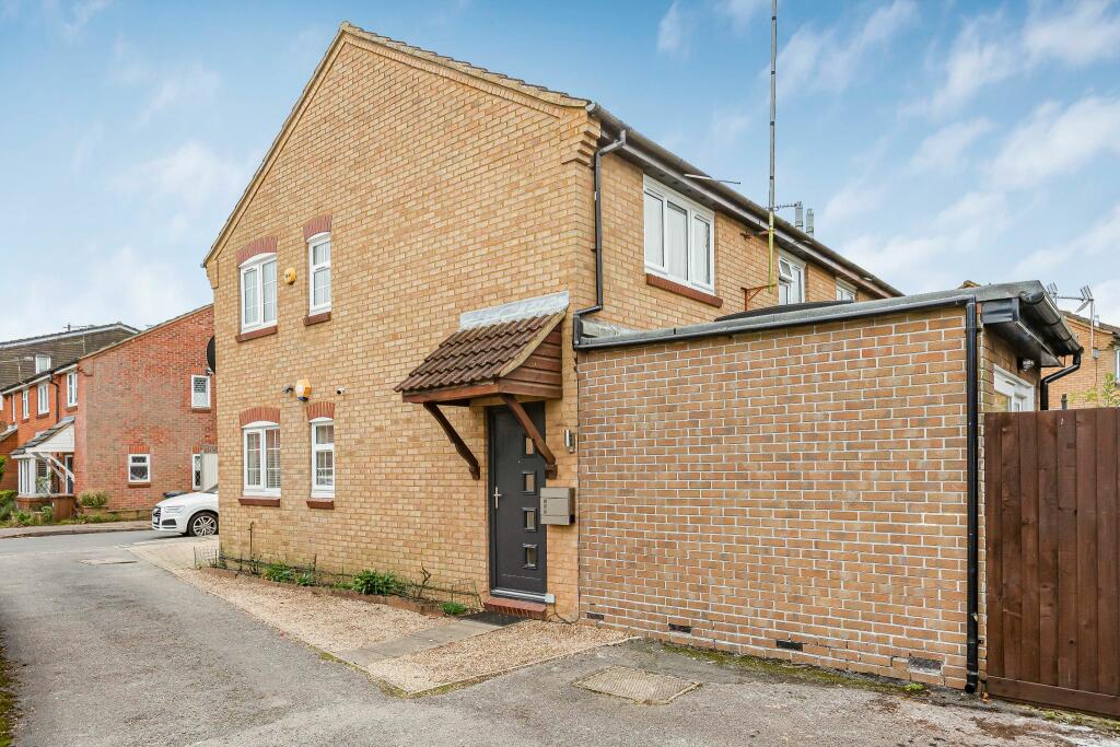 Additional image 13 of Vincenzo Close, Welham Green, AL9