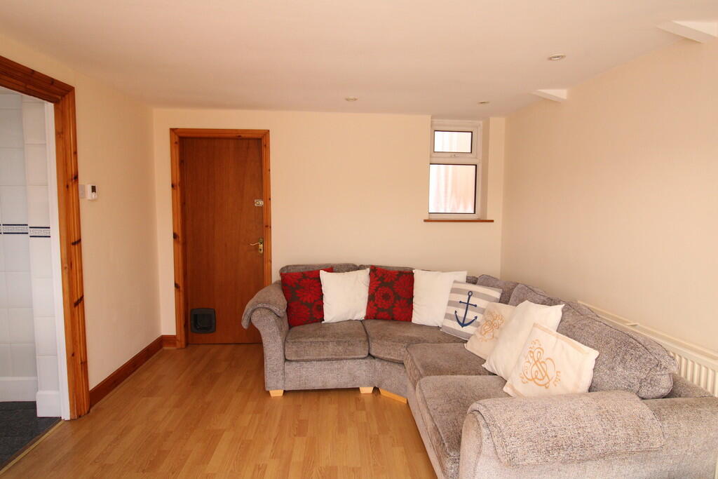 Additional image 7 of Oaklands Avenue, Off Fellows Road