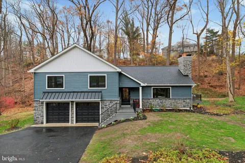 55 Bodine Road, Berwyn, PA 19312