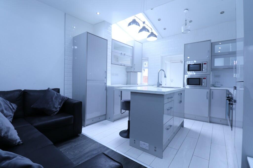 Daisy Road, Birmingham, B16