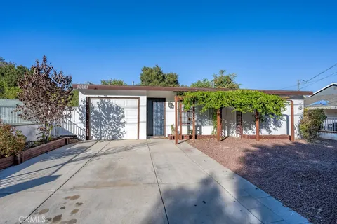 Primary image of 30627 Arlington Street, Castaic, CA 91384