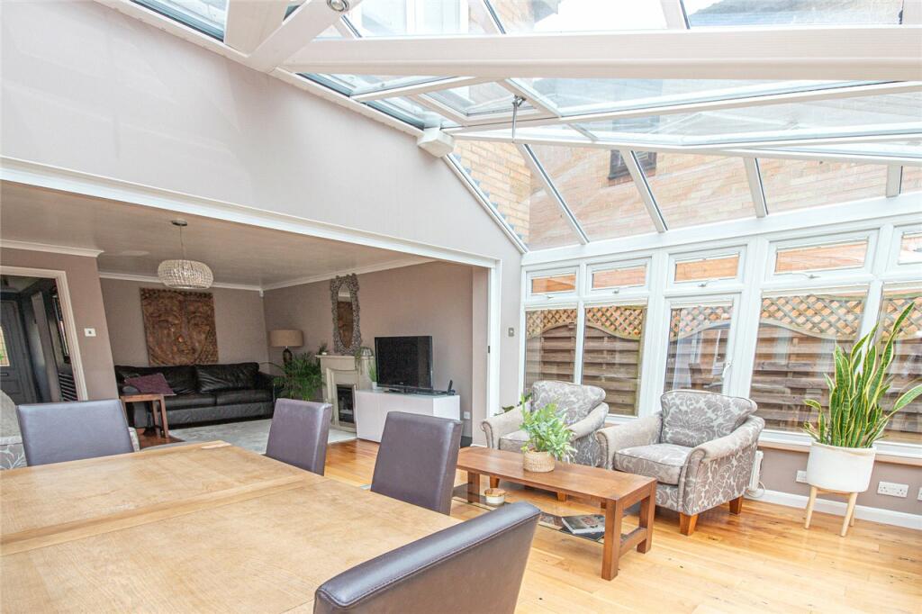 Additional image 7 of Stirling Way, Welwyn Garden City, Hertfordshire, AL7