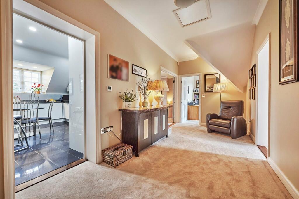 Additional image 4 of Boyes Crescent, Napsbury Park, St. Albans, Hertfordshire, AL2