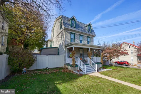 210 S Main Street, Yoe, PA 17313