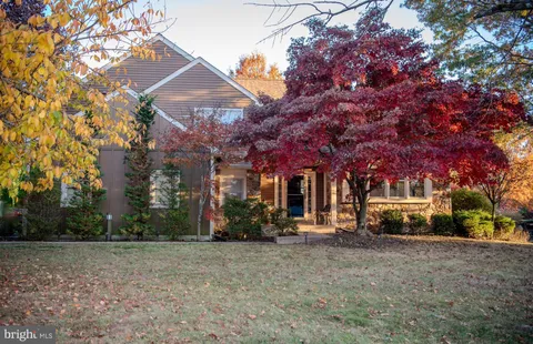 39 Hillendale Road, Perkasie, PA 18944