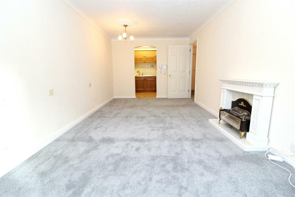 Additional image 5 of Marlborough Road, St. Albans