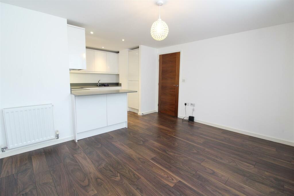 Additional image 4 of Lower Dagnall Street, St Albans, Hertfordshire