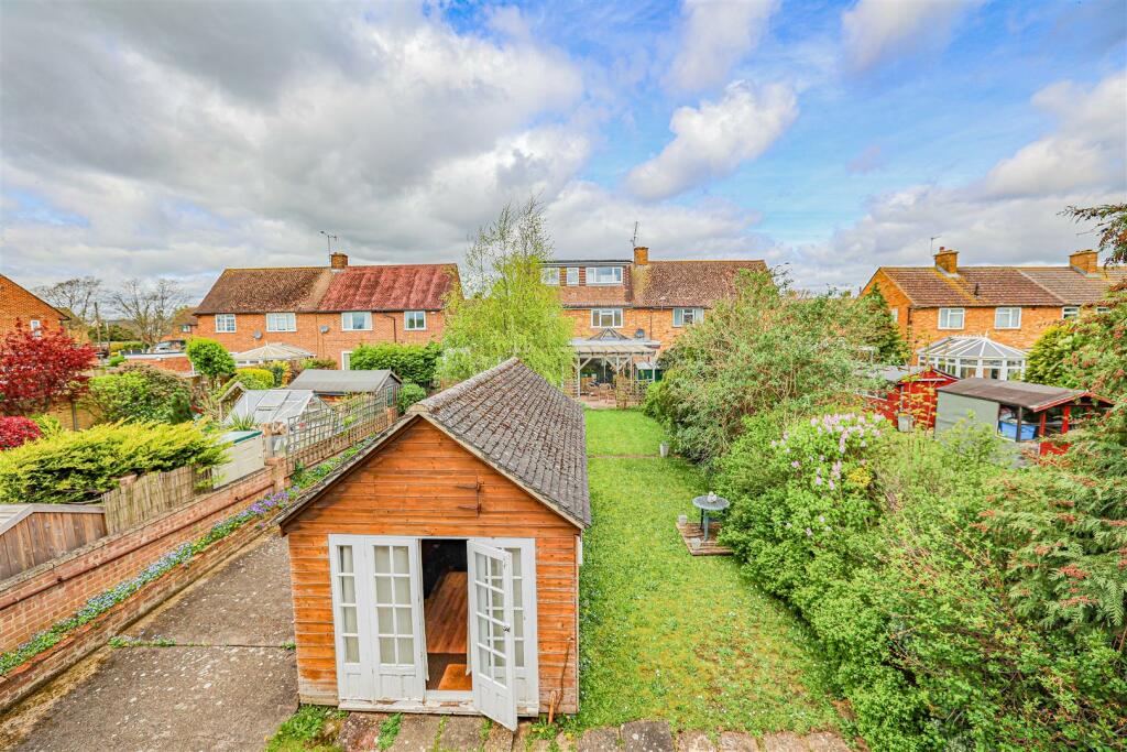 Additional image 42 of Collyer Road, London Colney, AL2