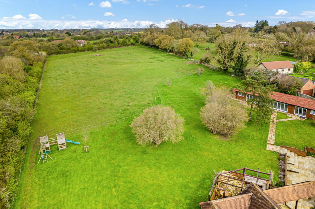 Additional image 52 of Reynards Road, Welwyn, AL6