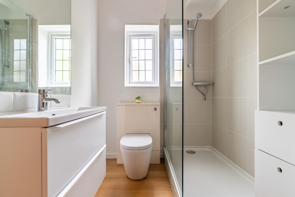 Additional image 12 of Manland Avenue, Harpenden, Hertfordshire, AL5