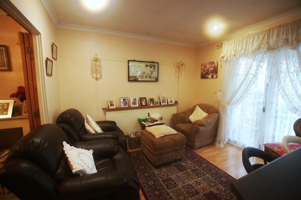 Additional image 6 of Heathcote Avenue, Hatfield