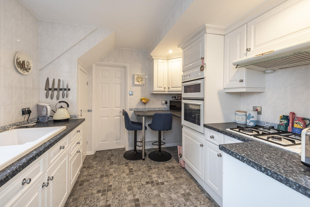 Additional image 6 of Snatchup, Redbourn, St. Albans, Hertfordshire, AL3