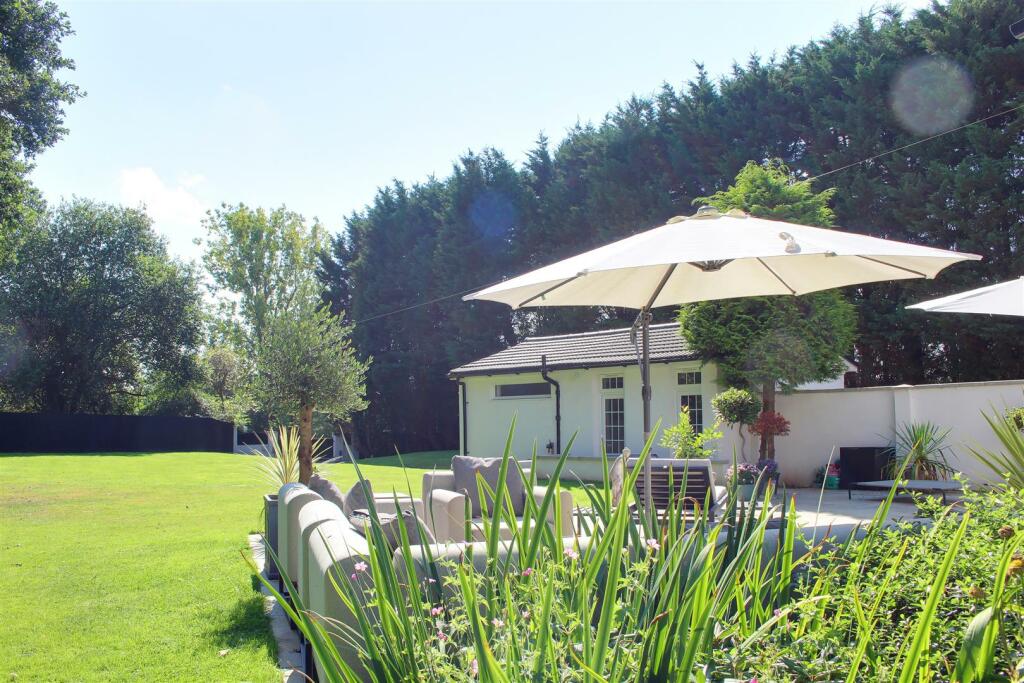 Additional image 26 of Dixons Hill Close, North Mymms