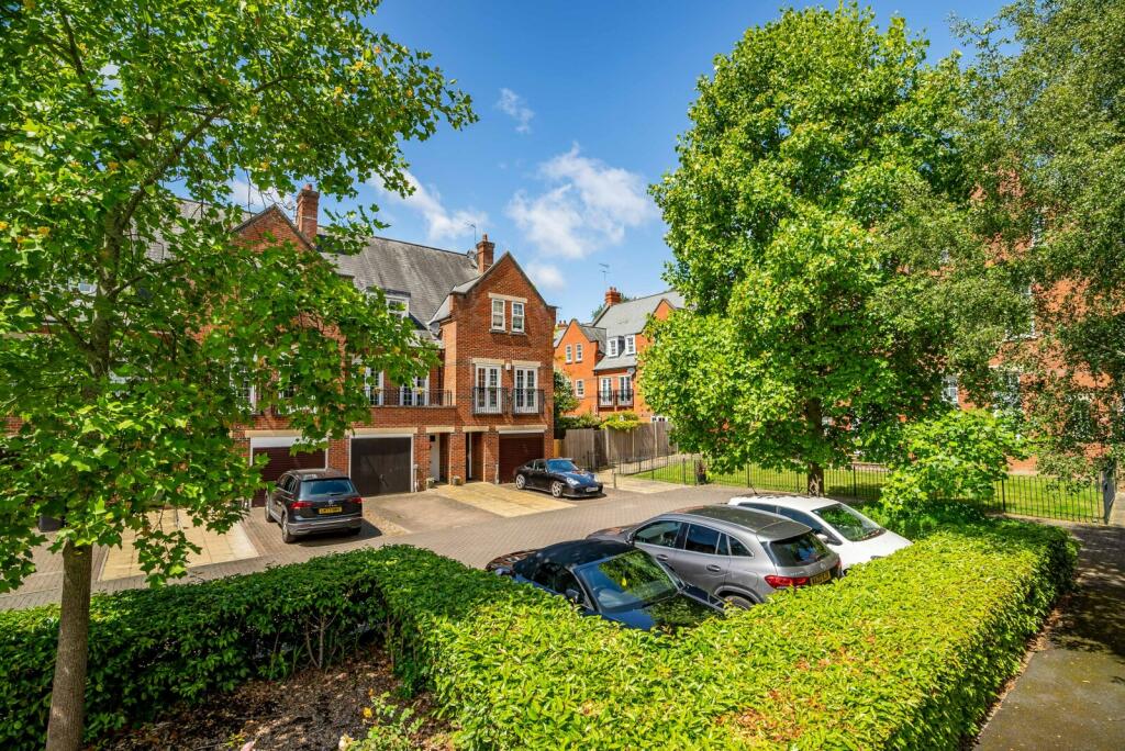 Additional image 21 of Azalea Close, Napsbury Park, St. Albans, Hertfordshire, AL2
