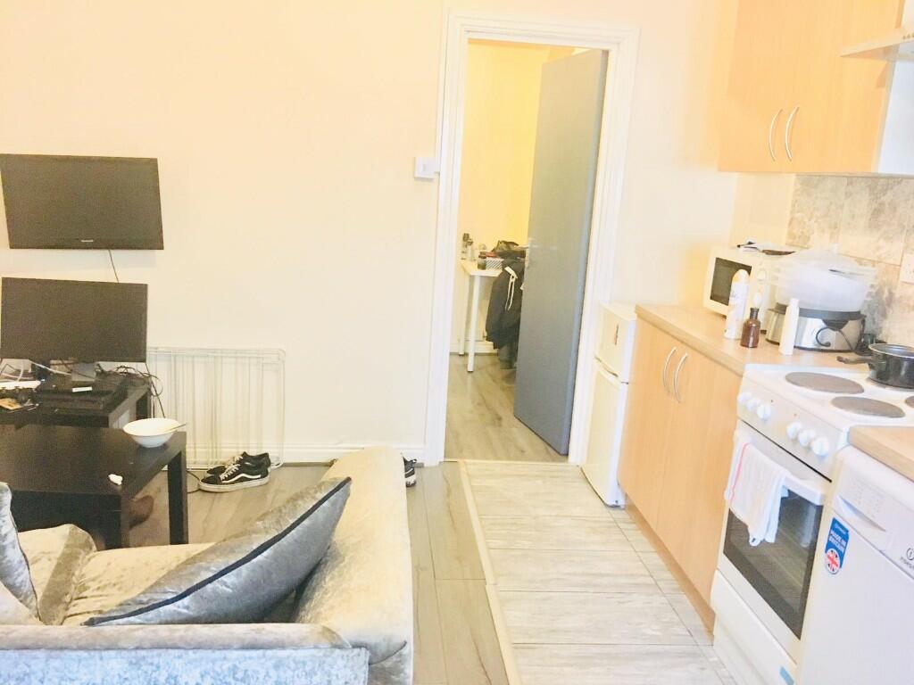 Additional image 6 of Oak Tree Lane, Birmingham, B29 6JE