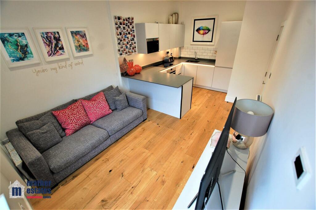 Additional image 2 of Great North Road, Hatfield