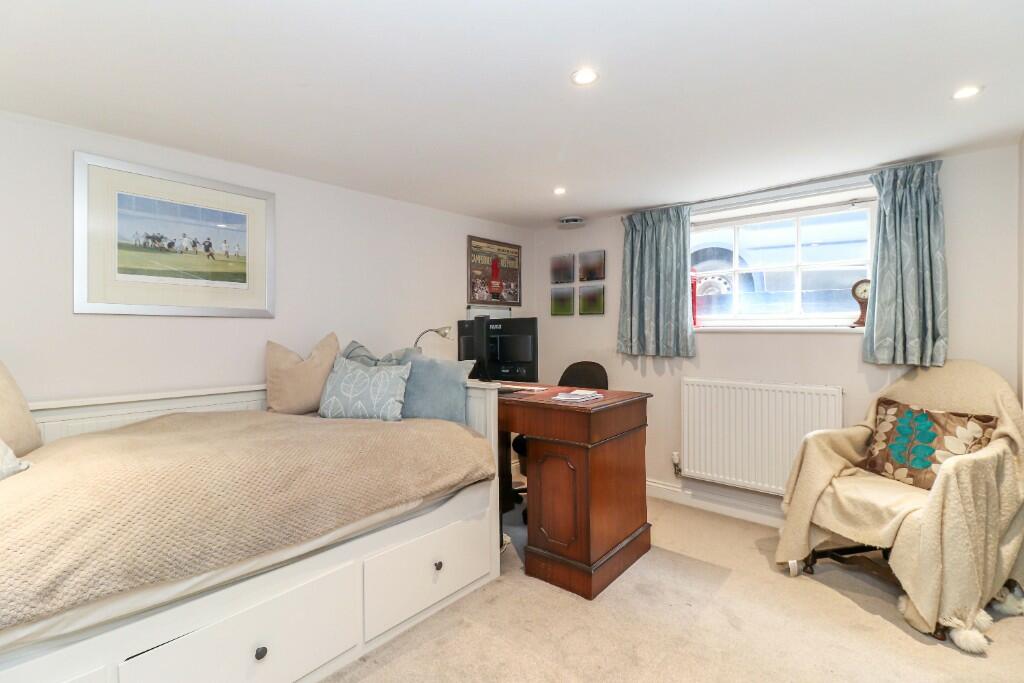 Additional image 17 of Queen Street, St. Albans, Hertfordshire, AL3