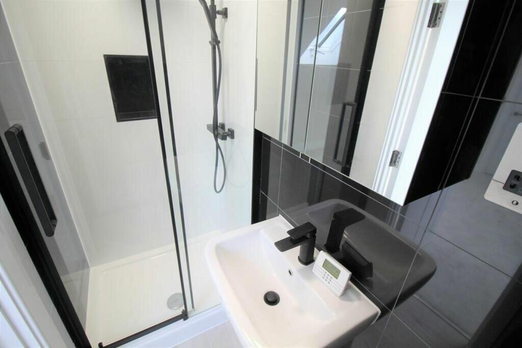 Additional image 8 of Park Street, Hatfield, Hertfordshire, AL9 5AT
