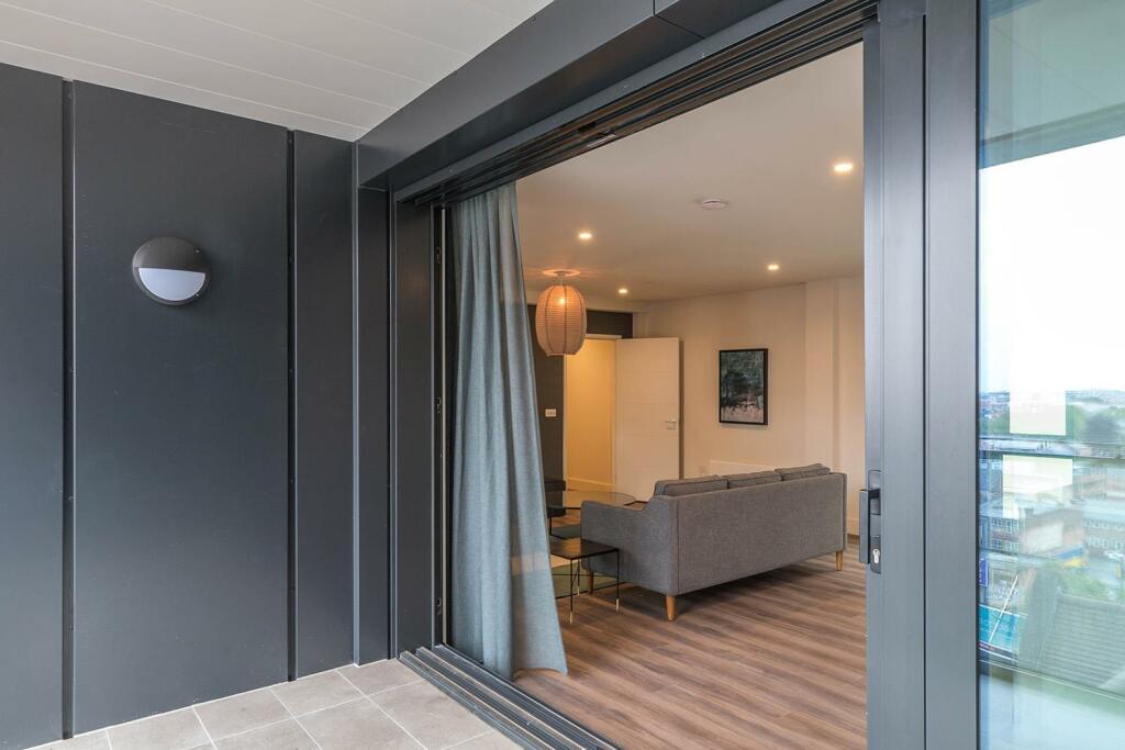 Additional image 5 of The Lightwell, 61 Cornwall Street, B3 2EE