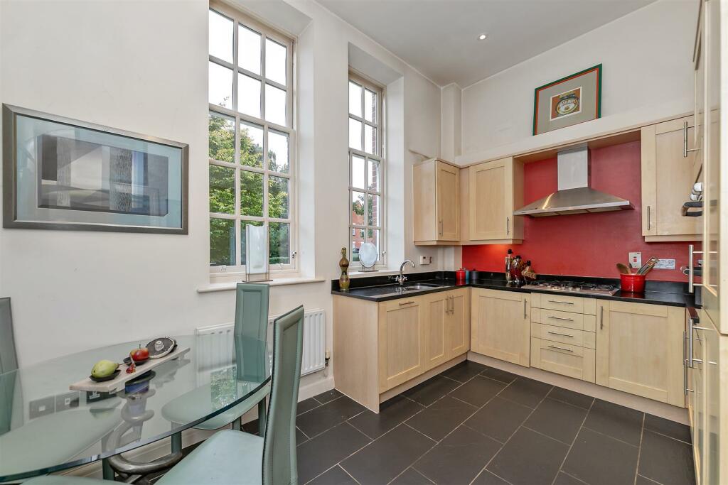Additional image 6 of Great Leys Court, Beningfield Drive, London Colney, St. Albans