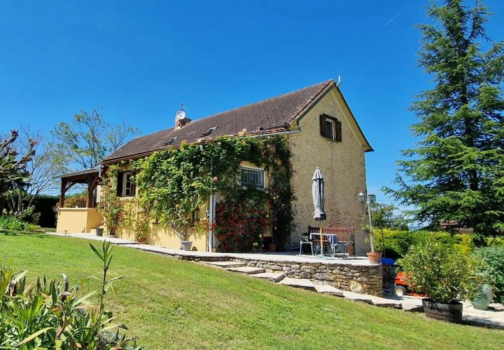 Primary image of Aquitaine, Dordogne, Belvès, France