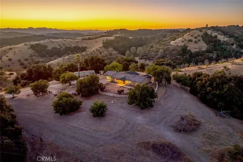6255 Peachy Canyon Road, Paso Robles, CA 93446