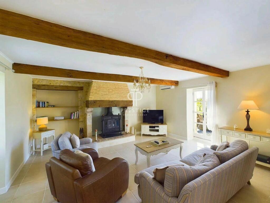 Additional image 3 of Aquitaine, Dordogne, Issigeac, France