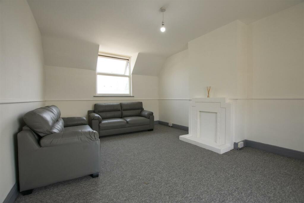 Additional image 11 of Oak Tree Lane, Selly Oak, Birmingham