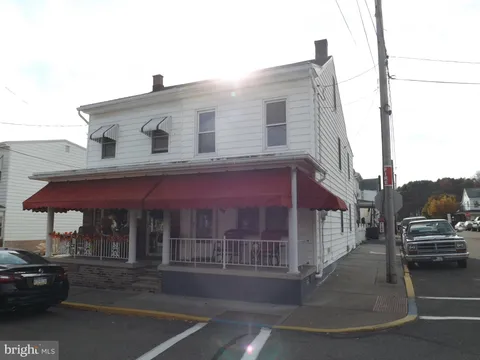 150 N Nicholas Street, Saint Clair, PA 17970
