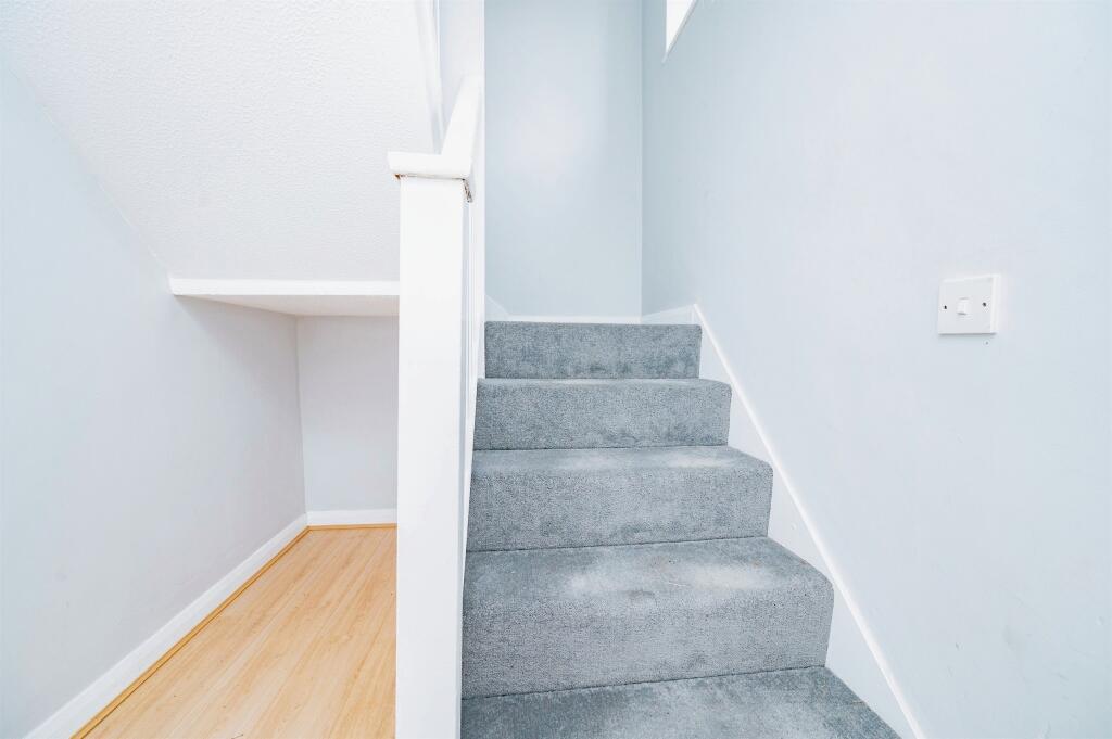 Additional image 12 of Lincoln Close, WELWYN GARDEN CITY