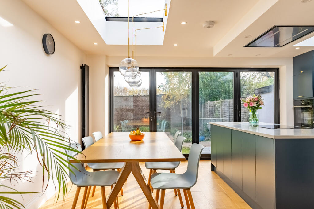 Additional image 7 of Drakes Drive, St. Albans, Hertfordshire, AL1