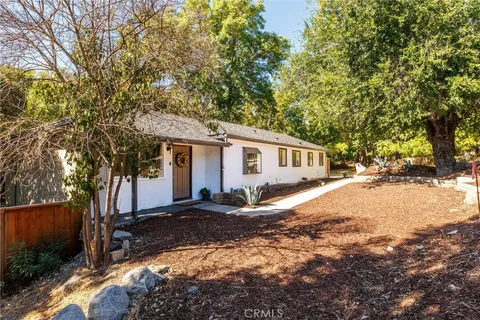 204 24th Street, Paso Robles, CA 93446