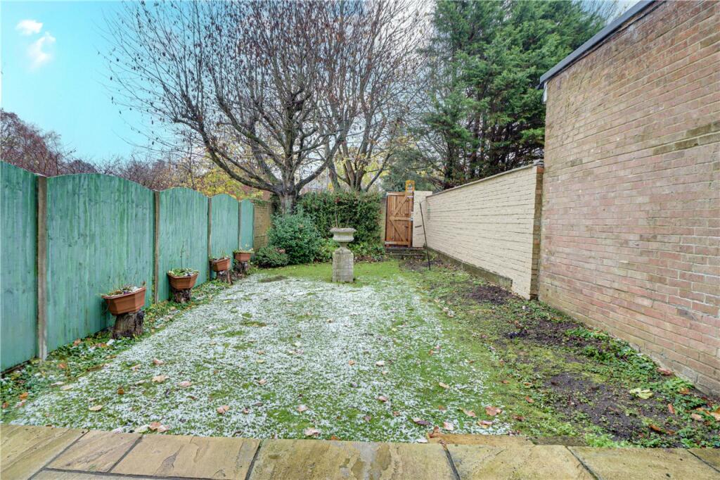 Additional image 12 of Englehurst, Harpenden, Hertfordshire, AL5