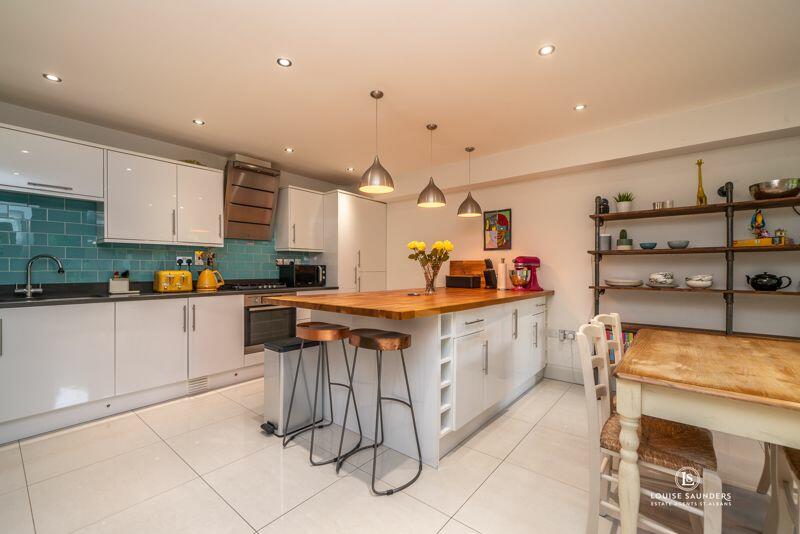 Additional image 8 of Warwick Road, St. Albans