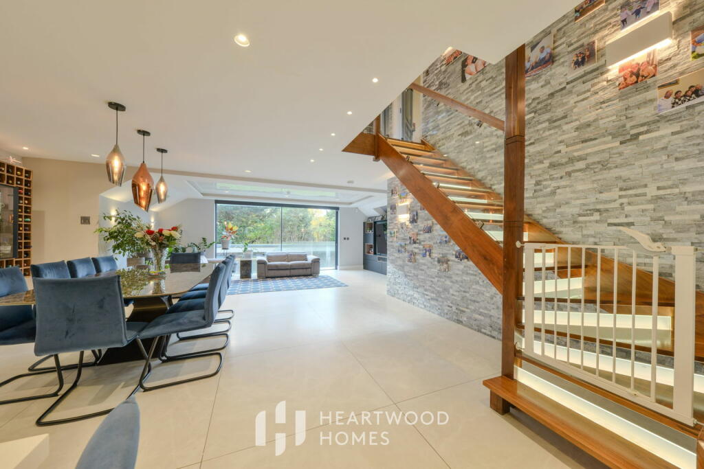 Additional image 13 of Nimrod Close, St. Albans, AL4 9XY