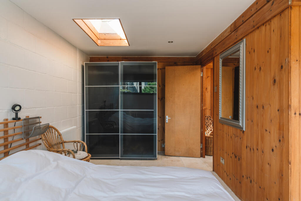 Additional image 24 of The Ryde, Hatfield, Hertfordshire