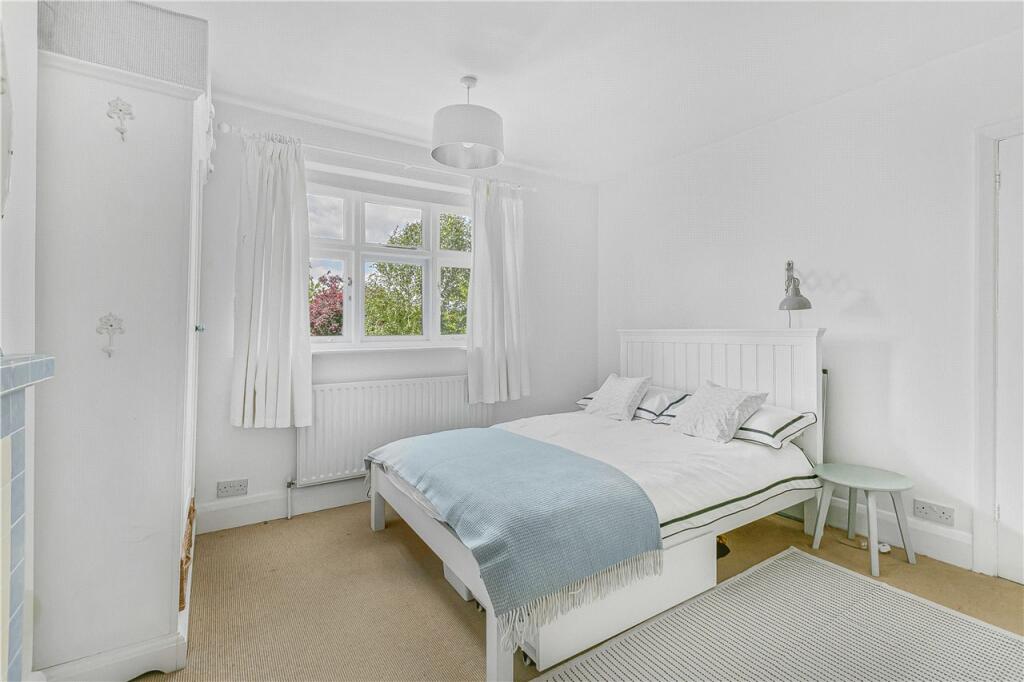 Additional image 16 of Sandridgebury Lane, St. Albans, Hertfordshire