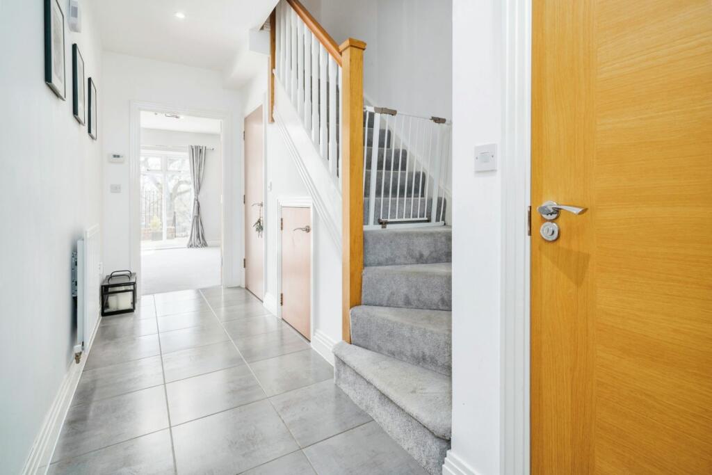 Additional image 5 of Meldrum Court, Welwyn, AL6