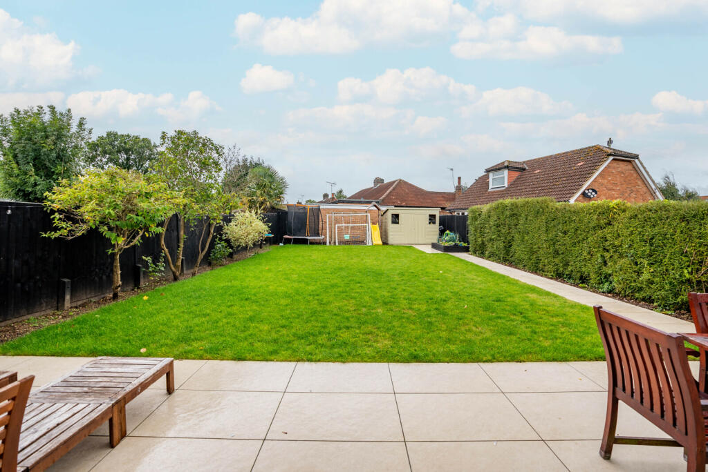 Additional image 23 of Stanley Avenue, St. Albans, Hertfordshire, AL2