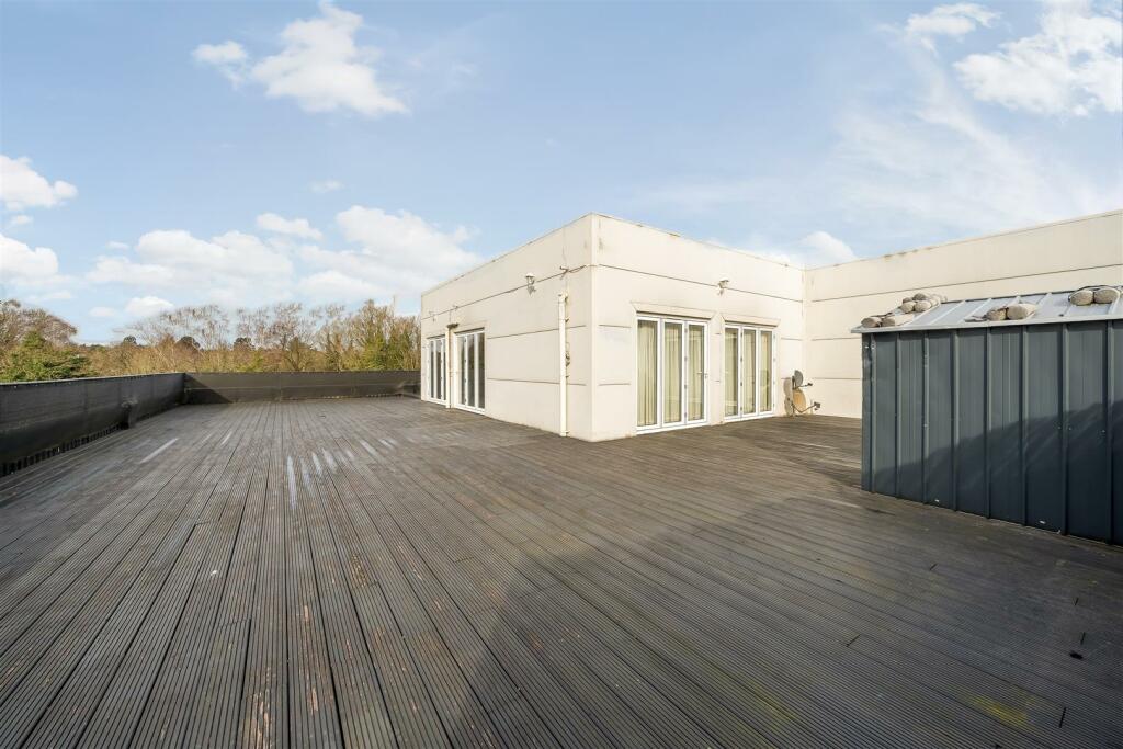 Additional image 17 of Campfield Road, St. Albans