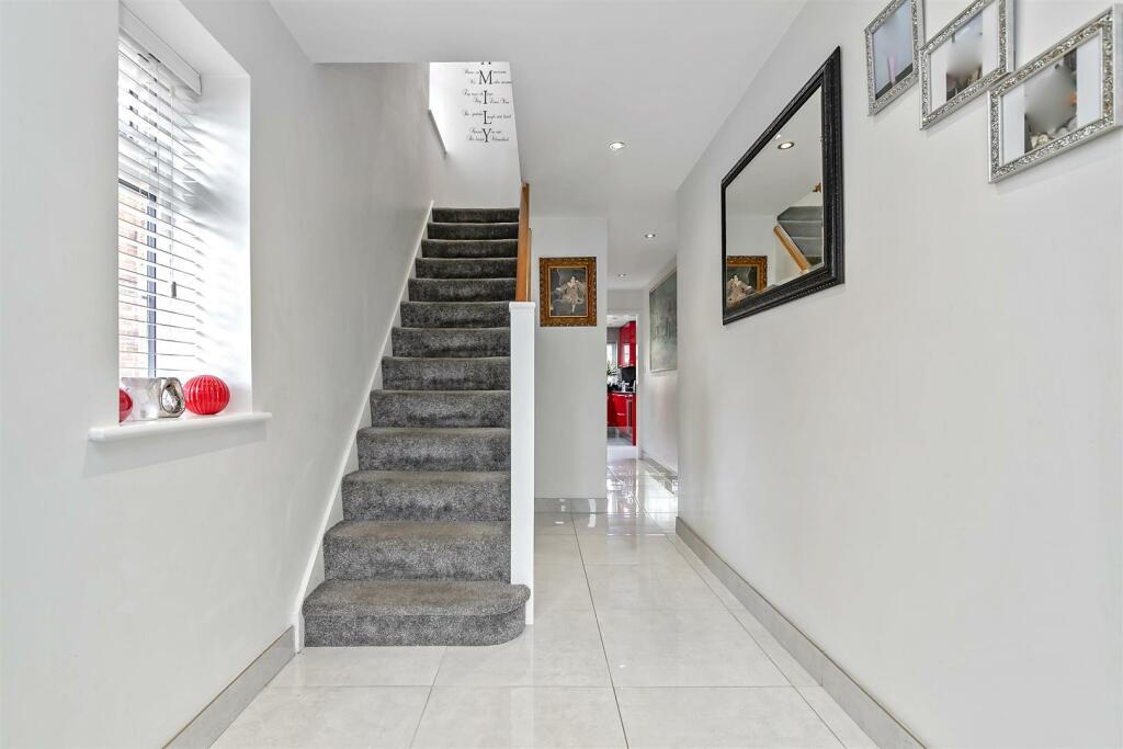 Additional image 20 of Nelson Avenue, St Albans