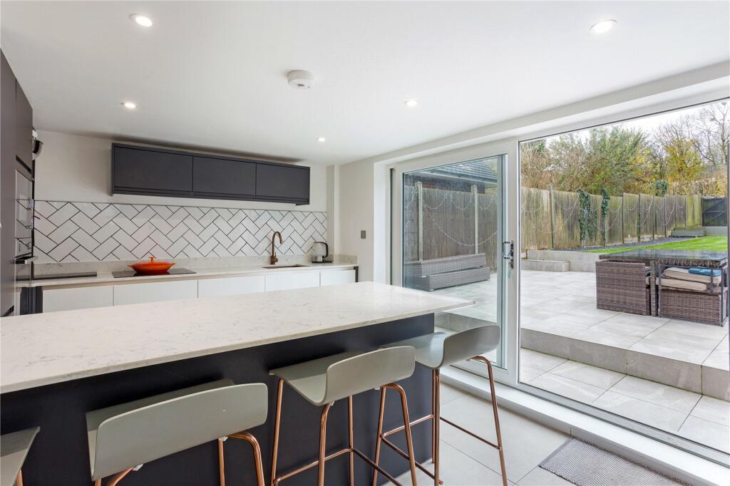 Additional image 7 of Coldharbour Lane, Harpenden, Hertfordshire, AL5