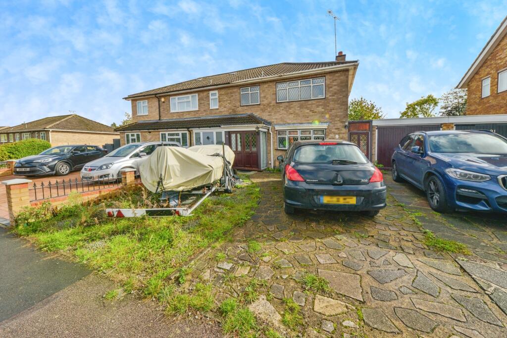 Additional image 12 of Orchard Drive, St. Albans, AL2