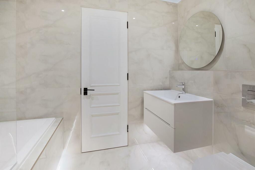 Additional image 12 of New Road, Welwyn