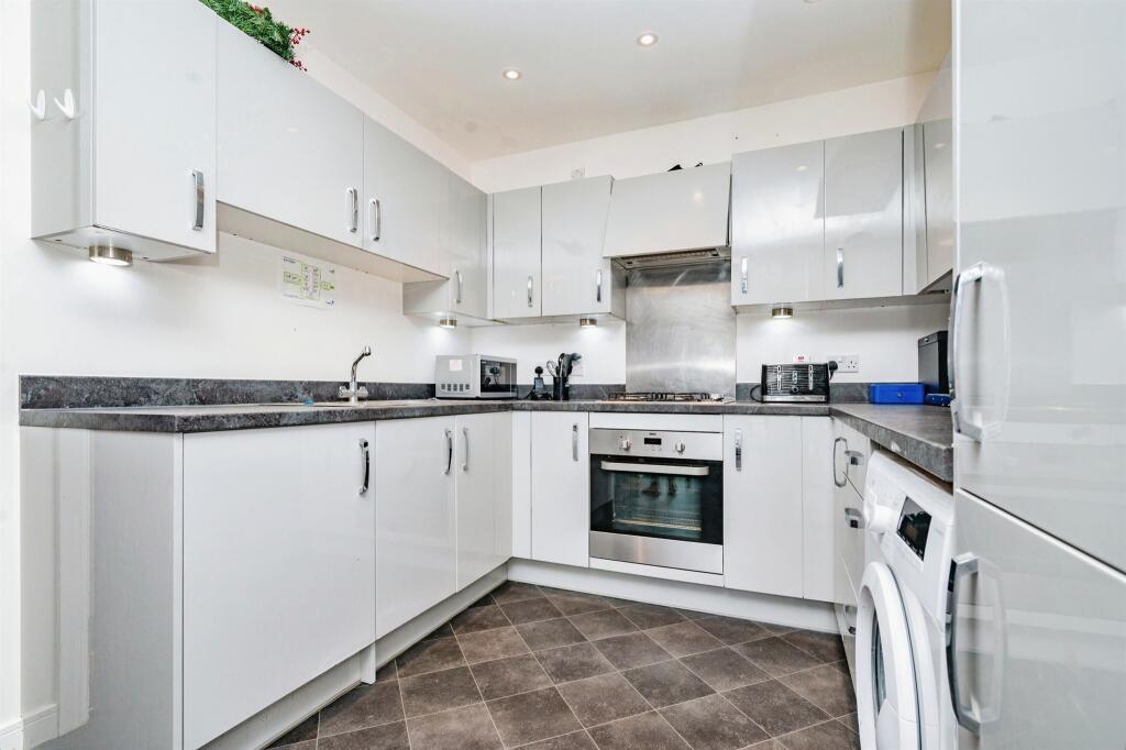 Additional image 4 of Queens Avenue, WELWYN GARDEN CITY