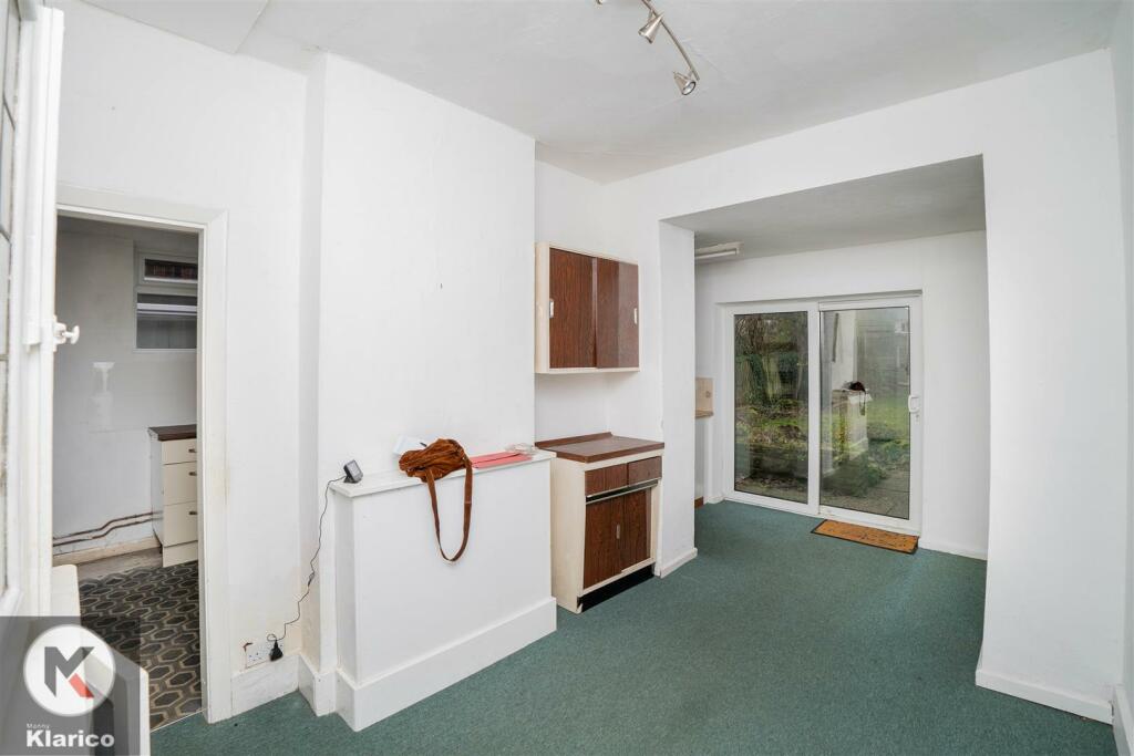 Additional image 7 of Stratford Road, Hall Green, Birmingham