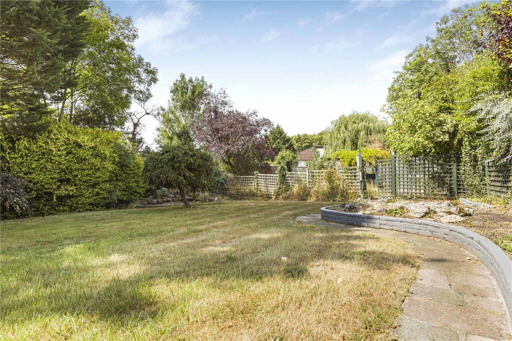 Additional image 20 of Great North Road, Brookmans Park, Hertfordshire, AL9