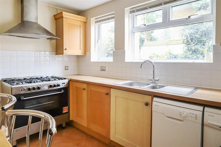 Additional image 3 of 48 Luton Road, Harpenden, AL5