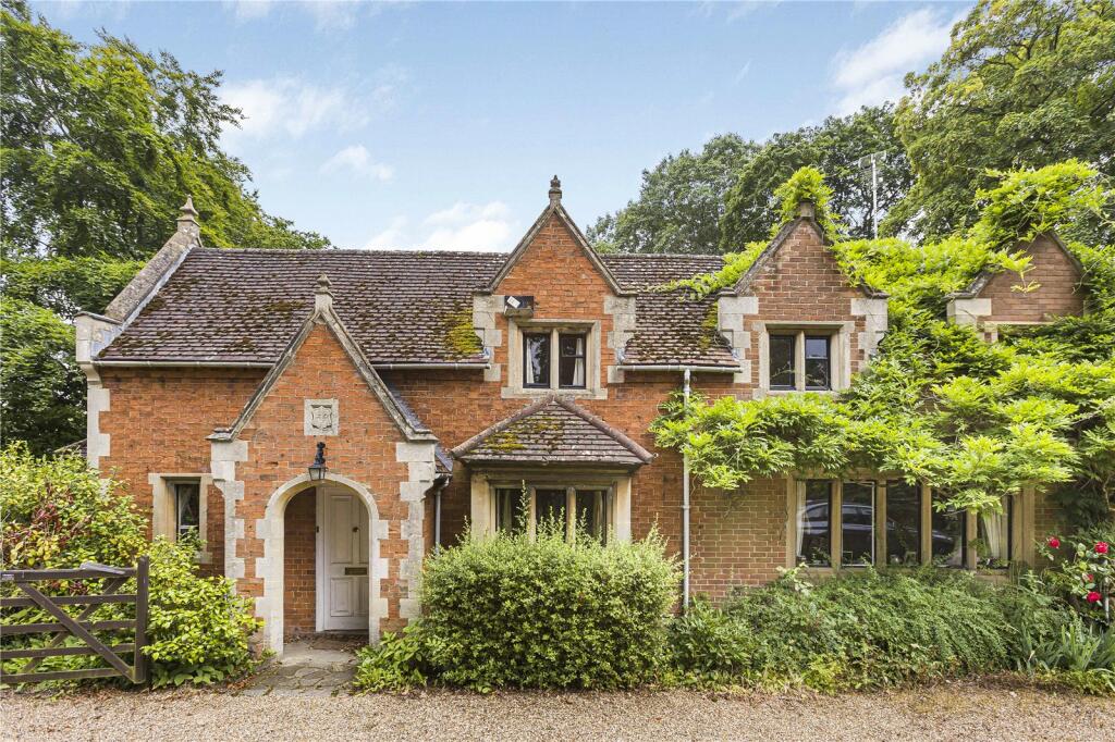 Additional image 15 of Tollgate Road, North Mymms, Hertfordshire, AL9