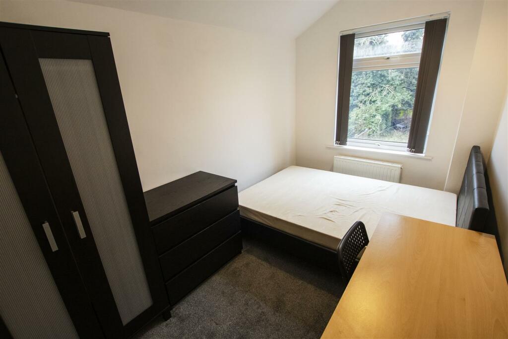 Additional image 6 of Warwards Lane, Birmingham